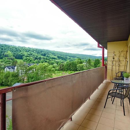 Apartamenty Bieszczadzki Aniol Ustrzyki Dolne Exterior photo